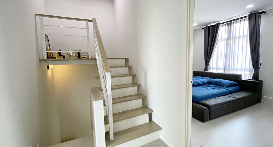 For sale 3 ベッドルーム townhouse in Mueang Pathum Thani, Pathum Thani