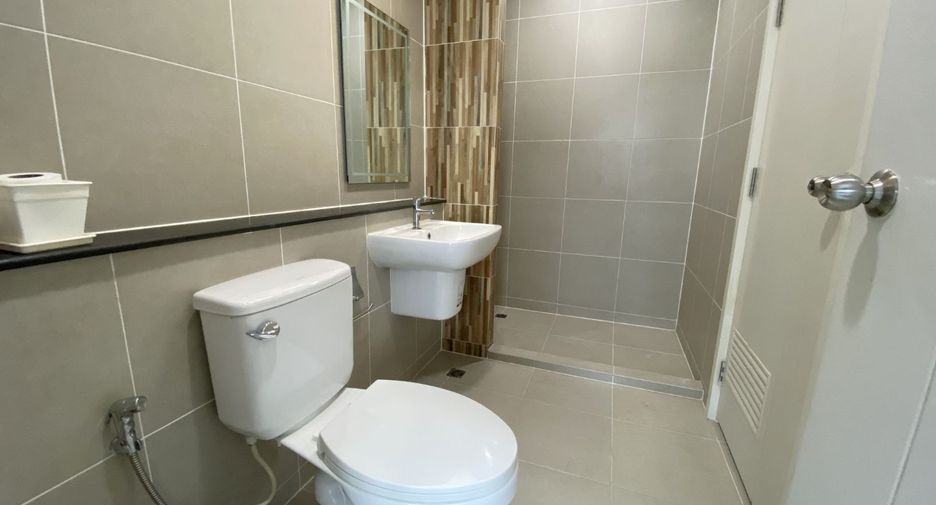 For sale 3 ベッドルーム townhouse in Mueang Pathum Thani, Pathum Thani