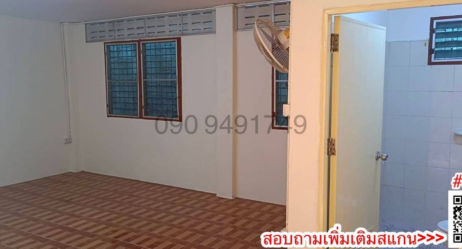 For rent 3 Beds retail Space in Bueng Kum, Bangkok