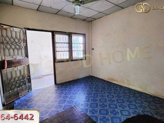 For sale 2 bedrooms townhouse in Bang Khun Thian, Bangkok