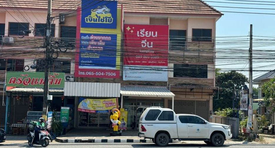 Аренда и продажа 4 спальни торговое помещение в Si Racha, Чонбури