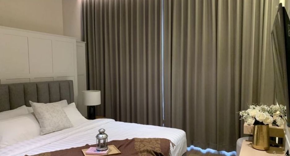 For rent 2 bedrooms condo in Khlong Toei, Bangkok
