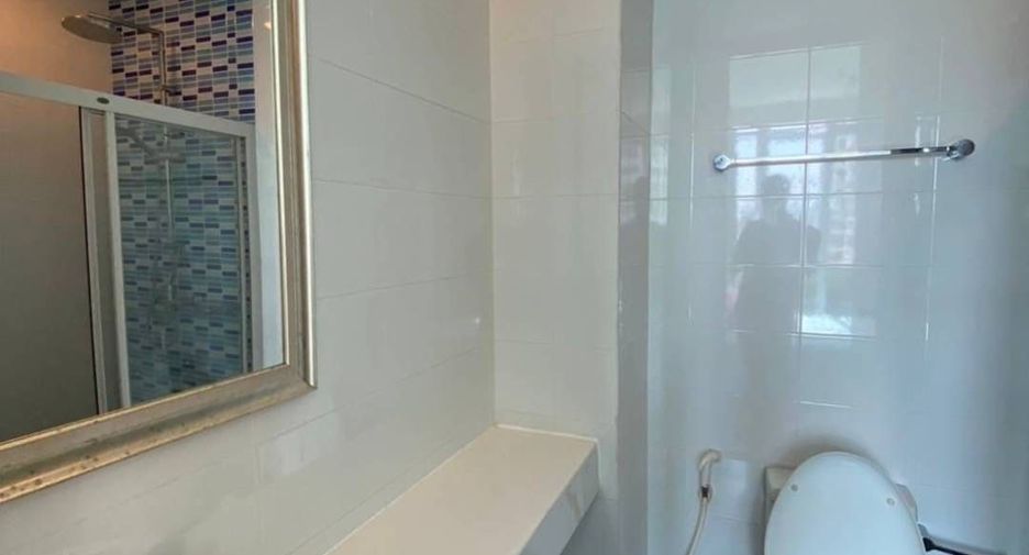 For rent 2 bedrooms condo in Bang Lamung, Chonburi