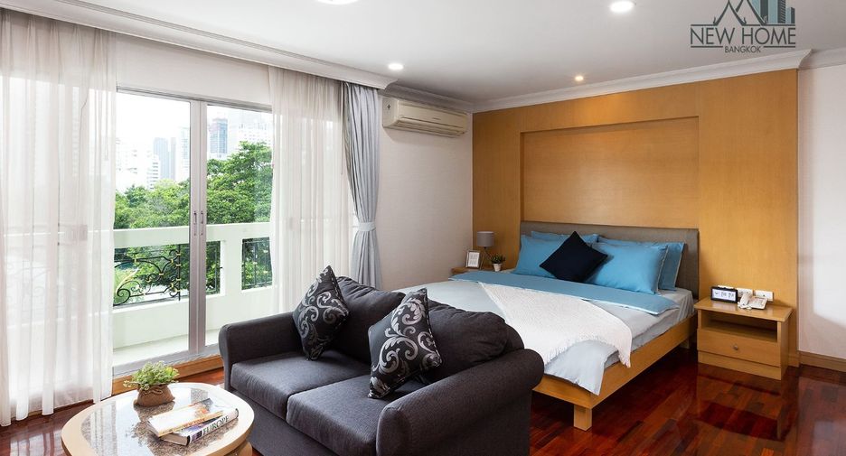For rent 3 bedrooms apartment in Watthana, Bangkok