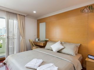 For rent 3 bed apartment in Watthana, Bangkok