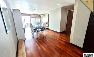 For sale 2 bed condo in Watthana, Bangkok