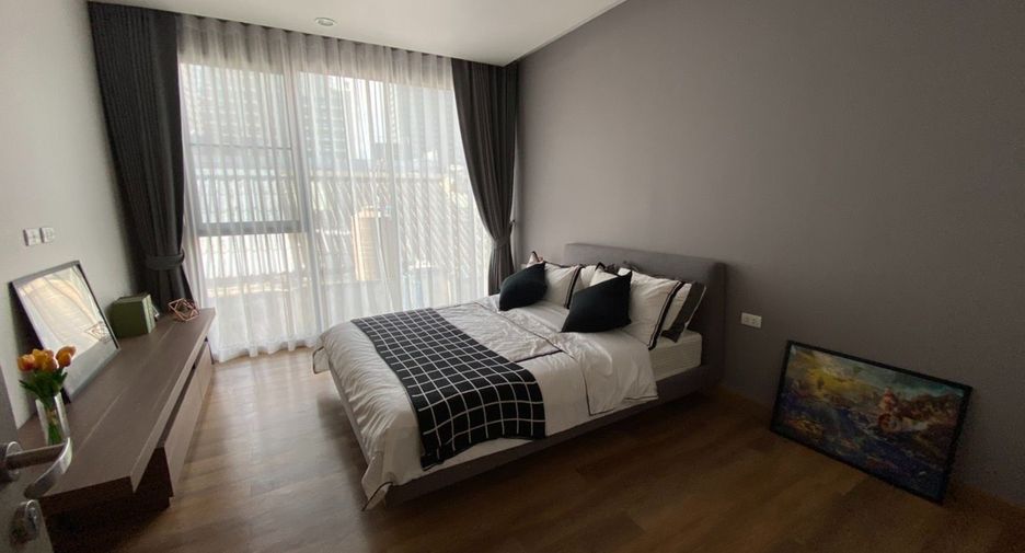 For rent and for sale 2 bedrooms condo in Watthana, Bangkok
