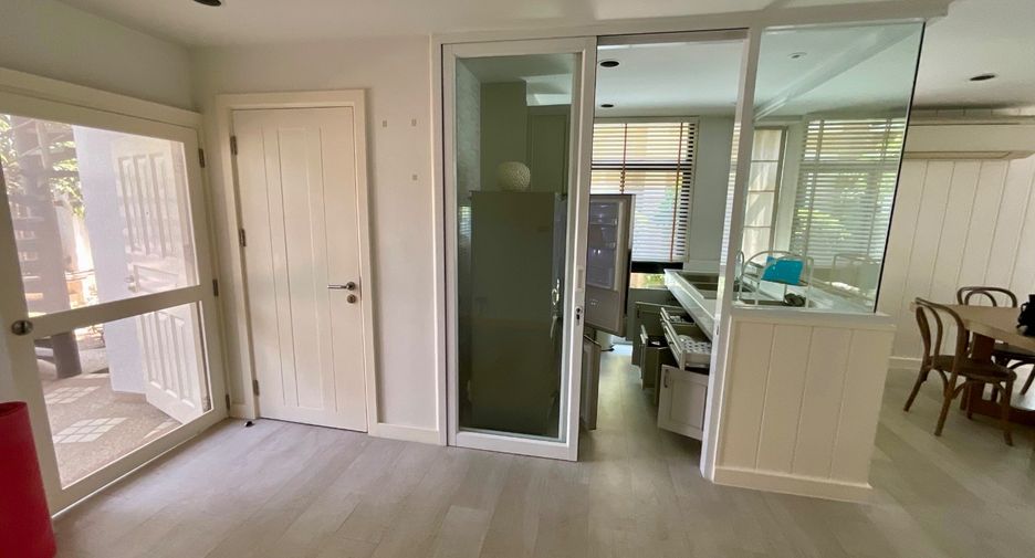 For sale 2 bedrooms villa in Hua Hin, Prachuap Khiri Khan
