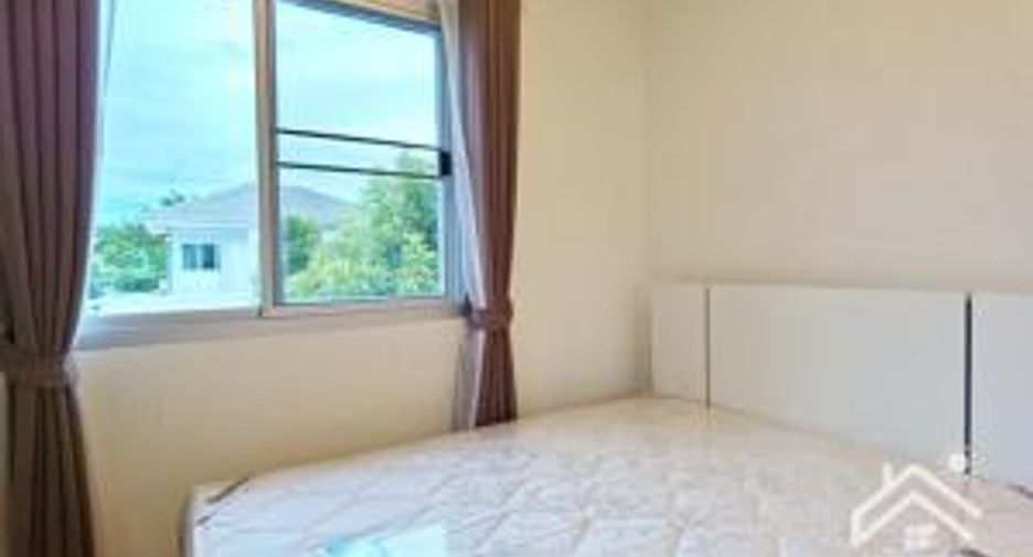 À vendre 3 chambres maison à Si Racha, Chonburi