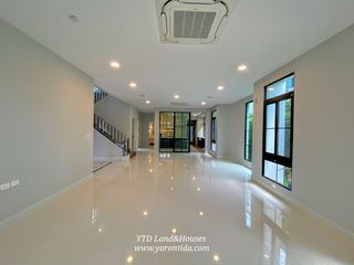 For sale 4 Beds house in Taling Chan, Bangkok