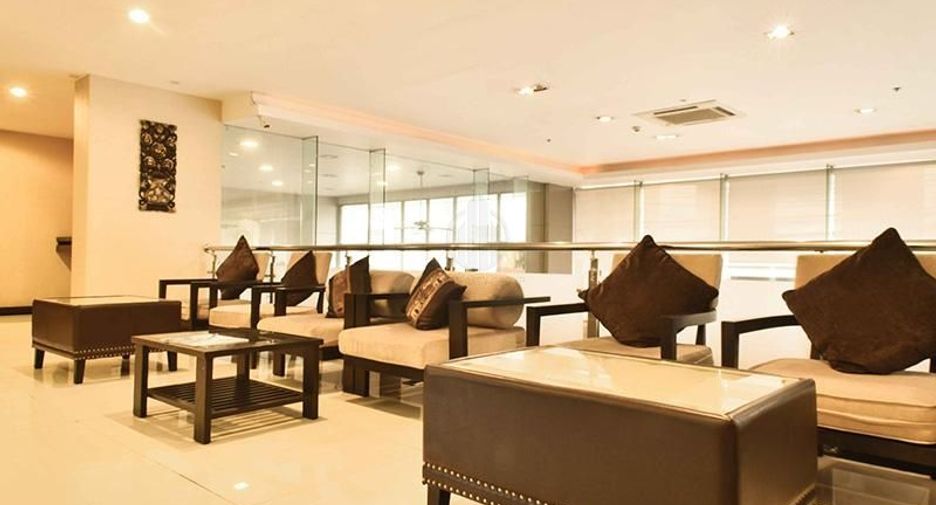 ขาย 103 ห้องนอน โรงแรม ใน คลองเตย, กรุงเทพฯ