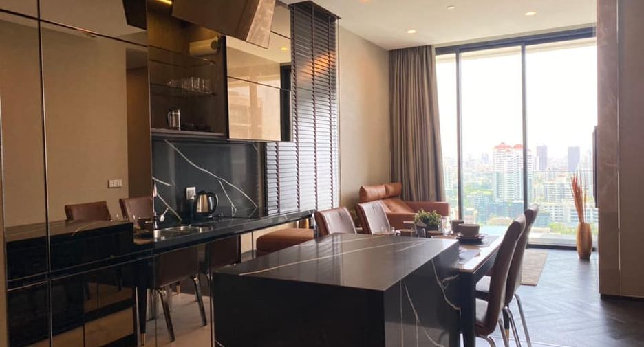 For rent 2 bedrooms condo in Khlong Toei, Bangkok