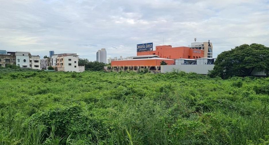 For sale land in Huai Khwang, Bangkok