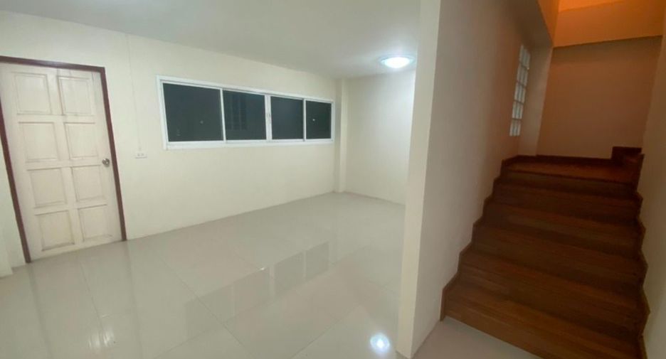 For sale 4 bed house in Bang Sue, Bangkok