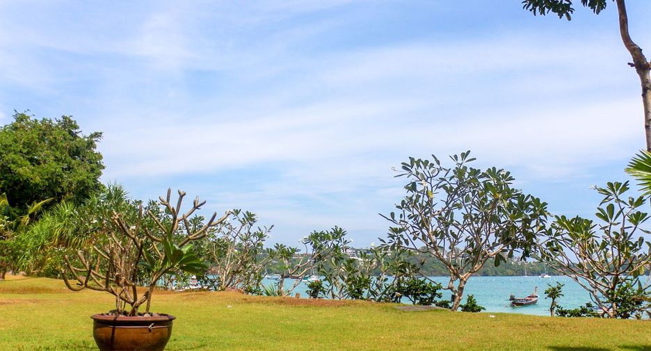 For rent 4 bedrooms villa in Mueang Phuket, Phuket