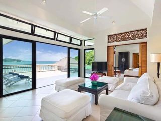 For rent 4 bedrooms villa in Mueang Phuket, Phuket