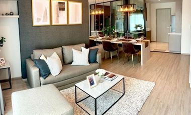 For rent 2 bed condo in Watthana, Bangkok