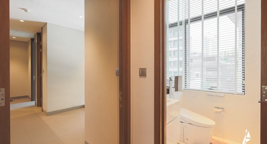 For sale 3 bedrooms condo in Pathum Wan, Bangkok
