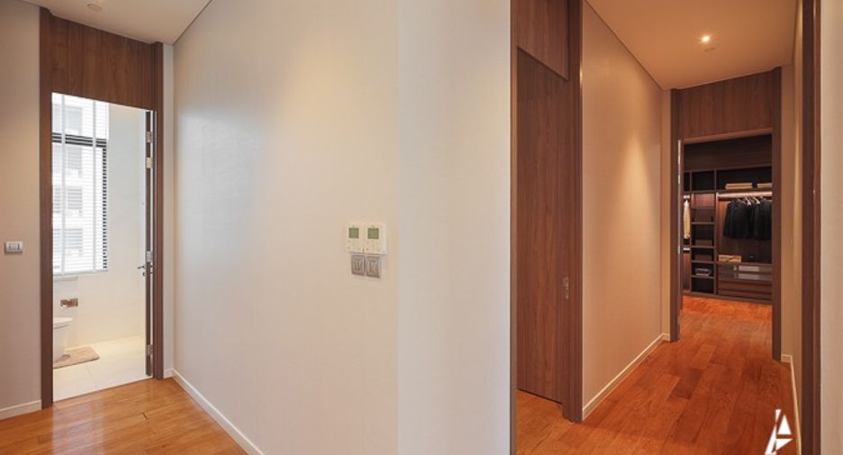For sale 3 bedrooms condo in Pathum Wan, Bangkok