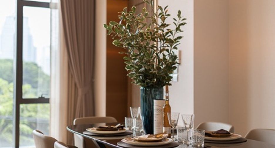 For sale 3 bedrooms condo in Pathum Wan, Bangkok