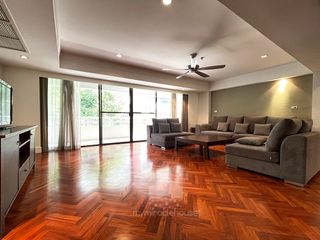 For rent 4 bed apartment in Watthana, Bangkok