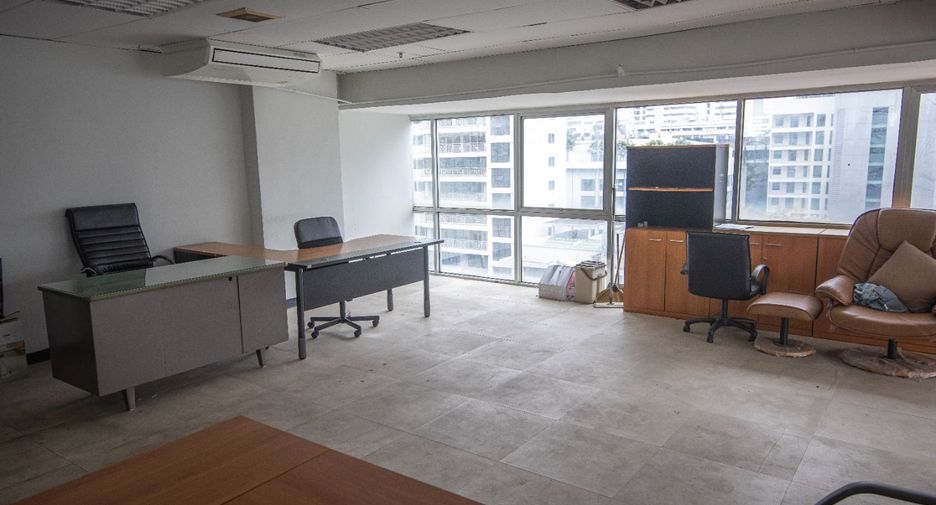 For rent office in Watthana, Bangkok