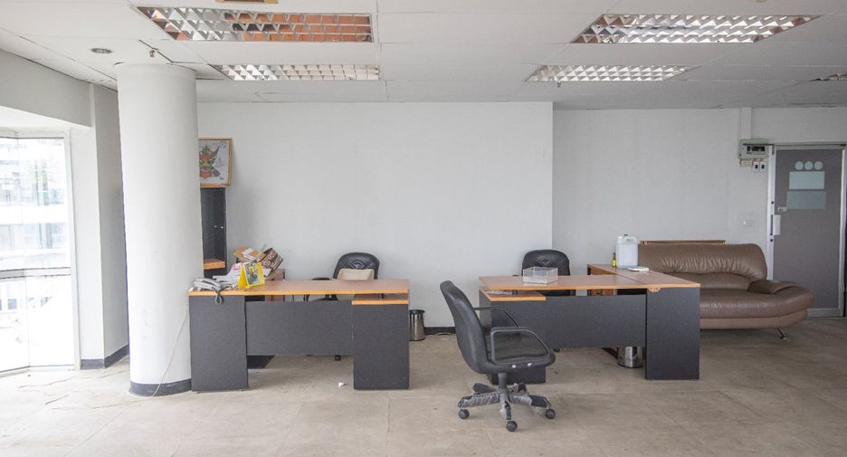 For rent office in Watthana, Bangkok