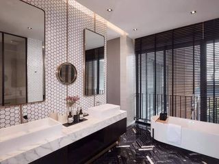 For sale 4 ベッドルーム house in Wang Thonglang, Bangkok