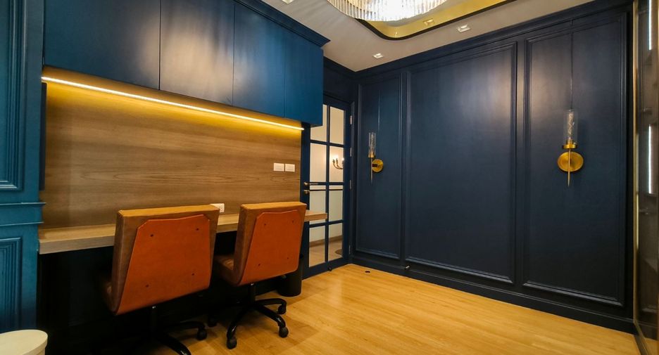 For sale 3 bedrooms townhouse in Suan Luang, Bangkok