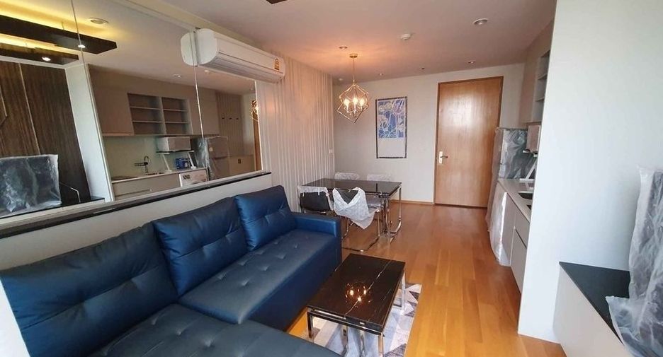 Condo en venta de 2 habitaciones en Sathon, Bangkok