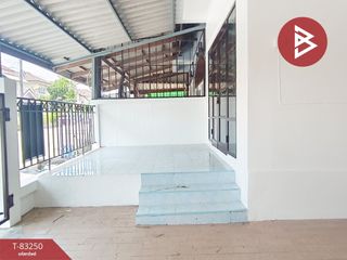 For sale 3 bed townhouse in Phra Phrom, Nakhon Si Thammarat