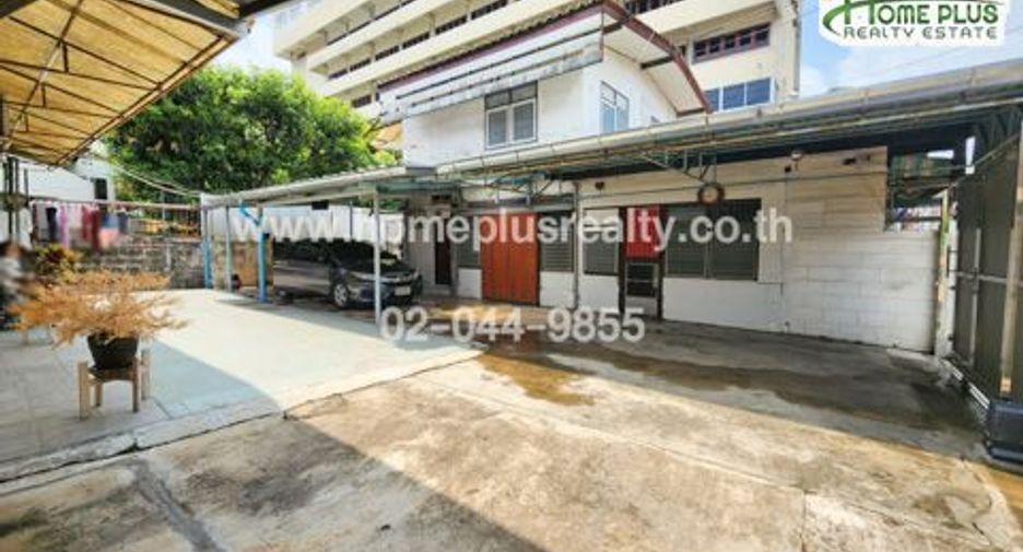 For sale 5 bedrooms house in Bangkok Noi, Bangkok