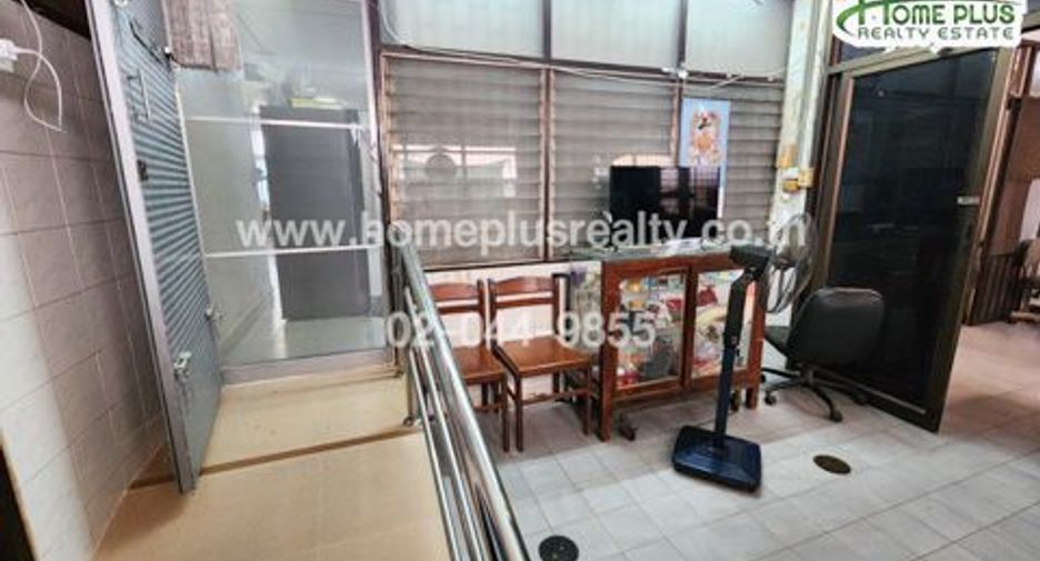 For sale 5 bedrooms house in Bangkok Noi, Bangkok