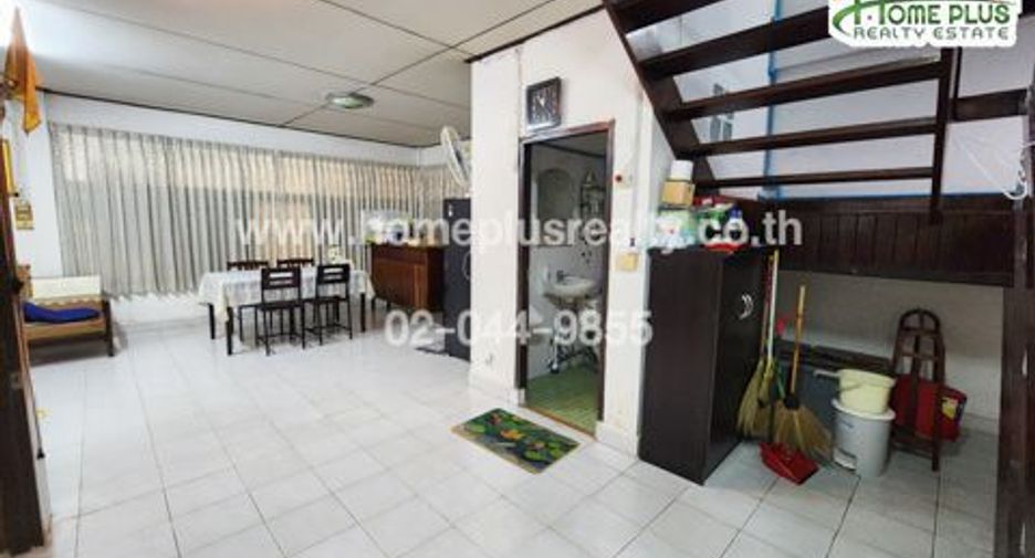 For sale 5 bedrooms house in Bangkok Noi, Bangkok