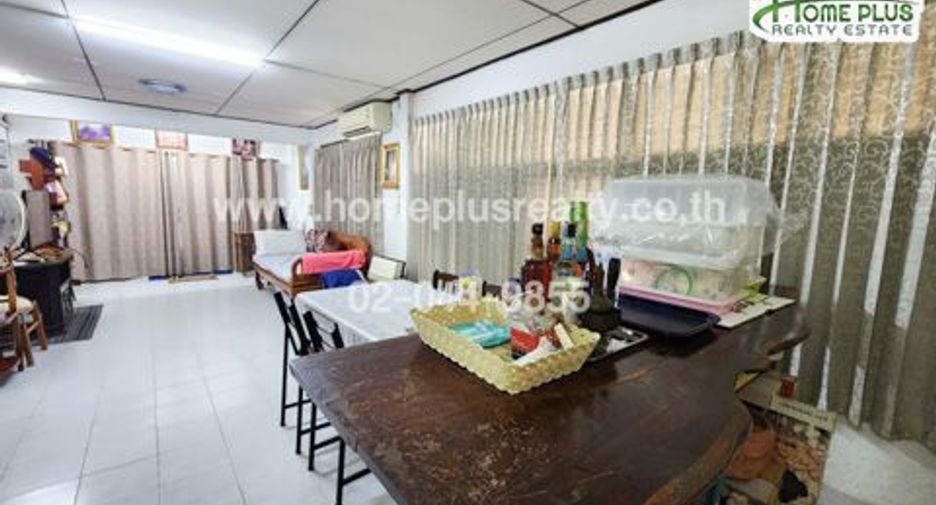 For sale 5 bedrooms house in Bangkok Noi, Bangkok