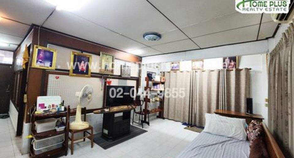 For sale 5 bedrooms house in Bangkok Noi, Bangkok