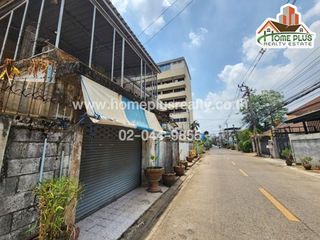 For sale 5 Beds house in Bangkok Noi, Bangkok