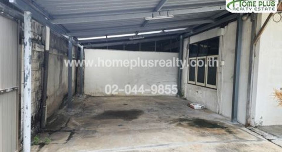 For sale 5 bedrooms house in Bangkok Noi, Bangkok