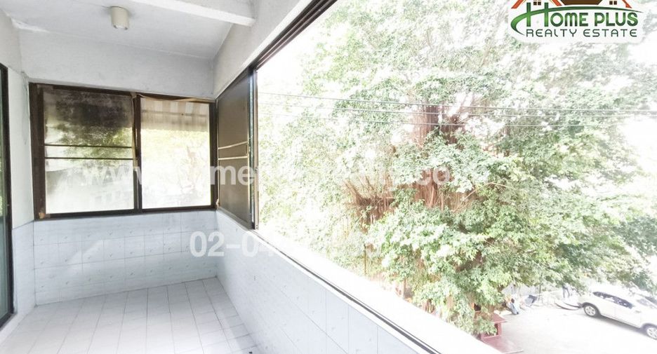 For sale 1 bed condo in Khan Na Yao, Bangkok