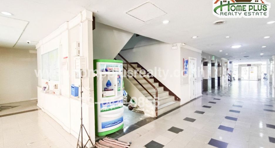 For sale 1 bed condo in Khan Na Yao, Bangkok