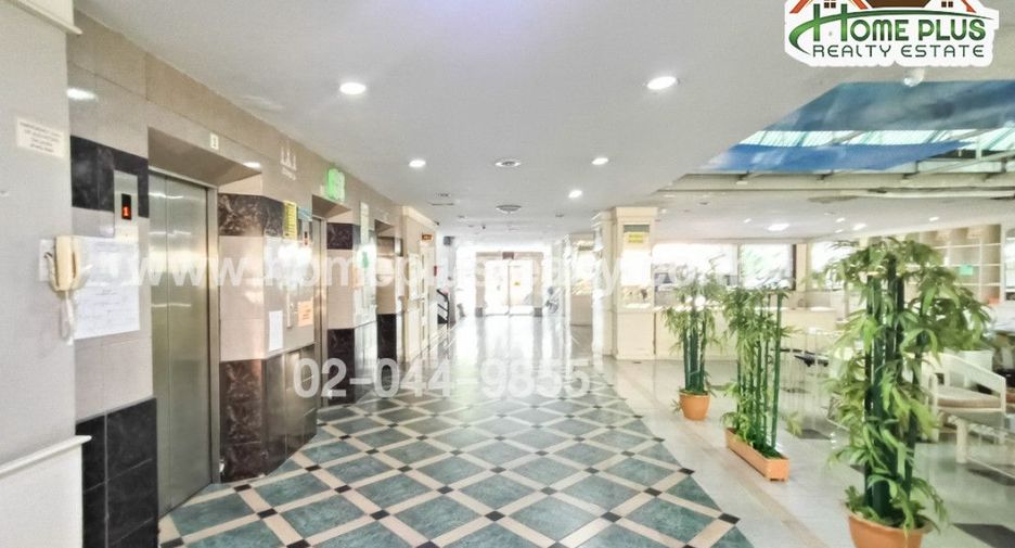 For sale 1 bed condo in Khan Na Yao, Bangkok