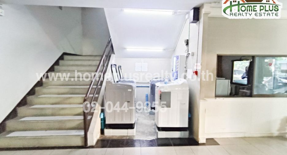 For sale 1 bed condo in Khan Na Yao, Bangkok