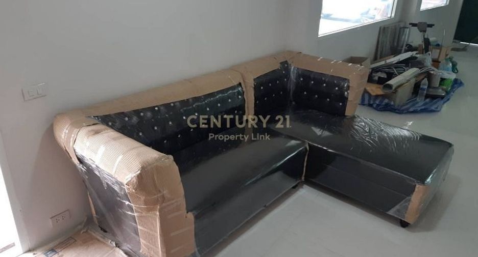 For rent retail Space in Wang Thonglang, Bangkok