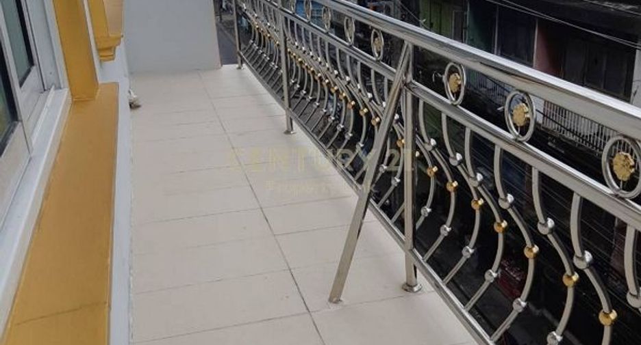 For rent retail Space in Wang Thonglang, Bangkok