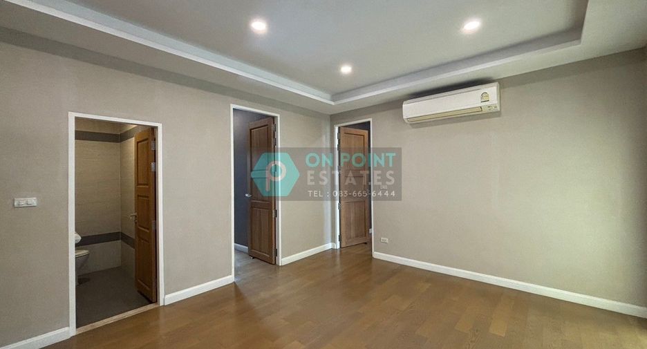 For sale 2 ベッドルーム condo in Watthana, Bangkok
