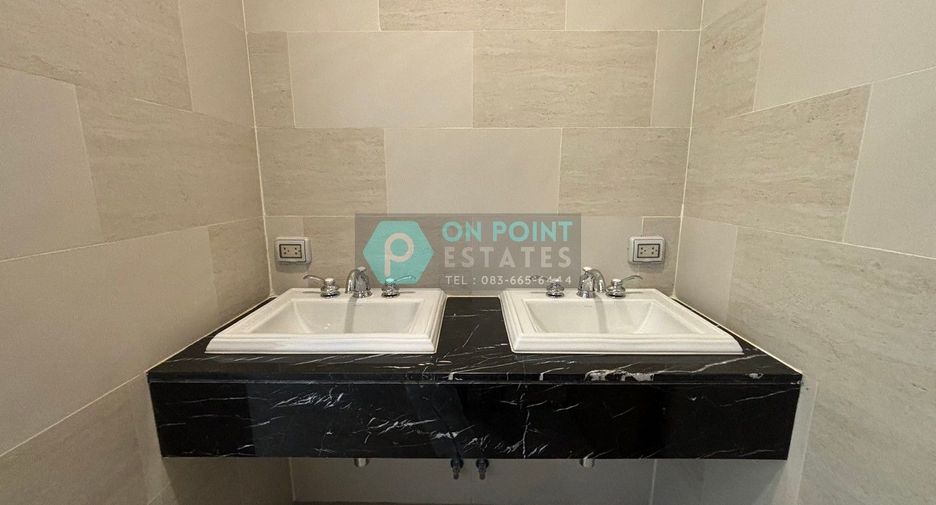 For sale 2 ベッドルーム condo in Watthana, Bangkok