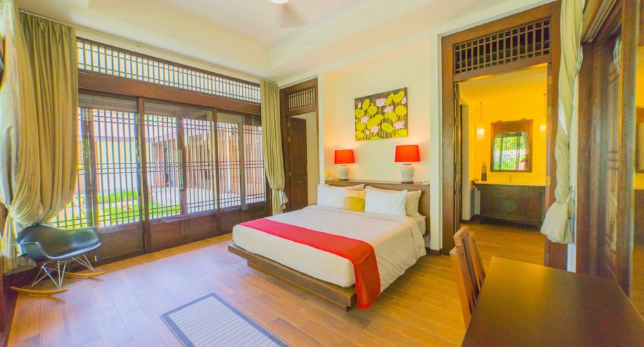 For rent and for sale 5 bedrooms villa in Thalang, Phuket