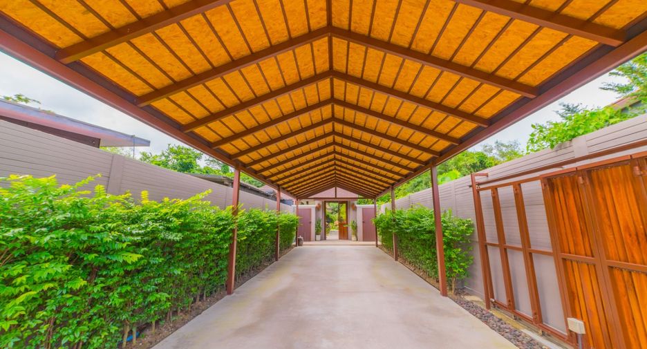 For rent and for sale 5 bedrooms villa in Thalang, Phuket