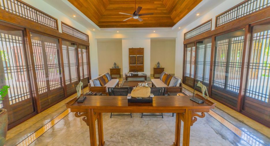 For rent and for sale 5 bedrooms villa in Thalang, Phuket