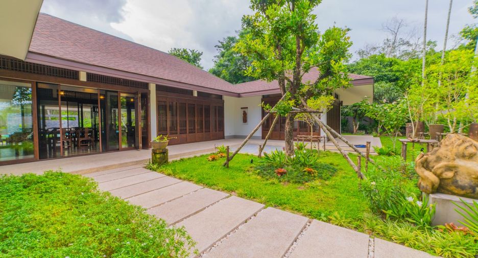 For rent and for sale 5 bedrooms villa in Thalang, Phuket